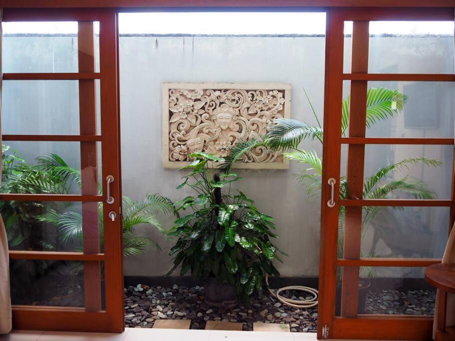 Sonti Villa Seminyak  Luaran gambar