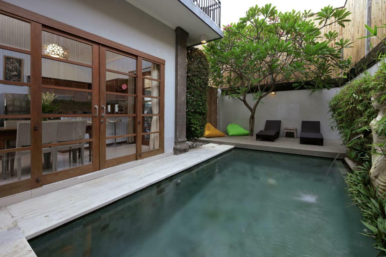 Sonti Villa Seminyak  Luaran gambar