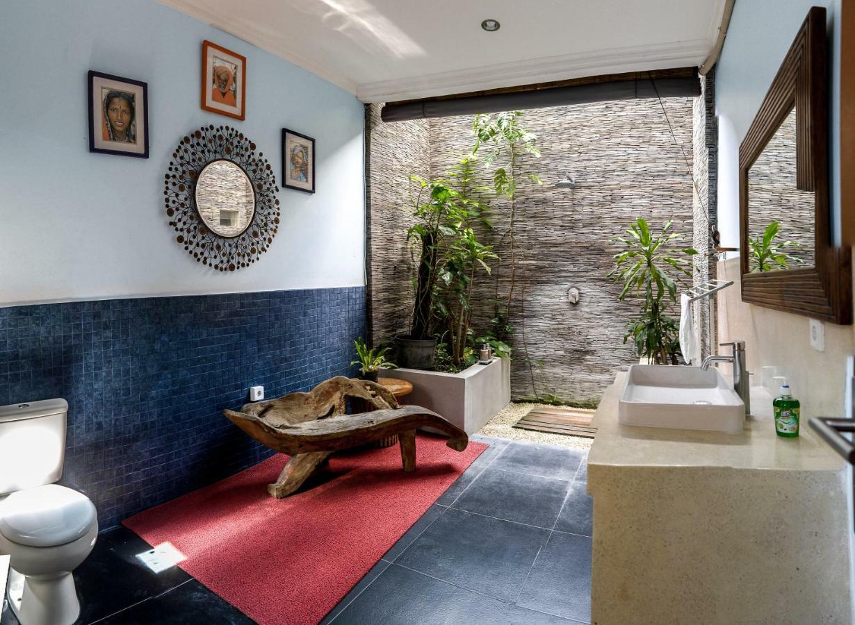 Sonti Villa Seminyak  Luaran gambar